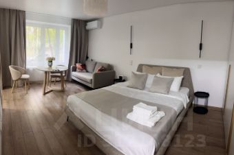1-комн. кв 32 м2, 1/9 эт