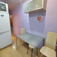 2-комн.кв., 52 м², этаж 1