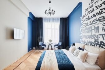 5-комн.кв., 130 м², этаж 8