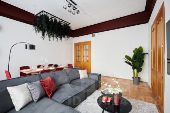 5-комн.кв., 130 м², этаж 8