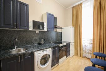 4-комн.кв., 85 м², этаж 4