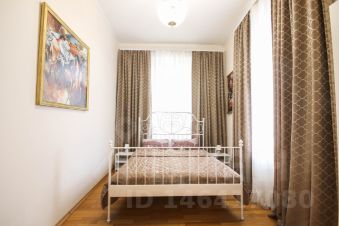 4-комн.кв., 85 м², этаж 4