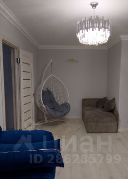 2-комн.кв., 70 м², этаж 3