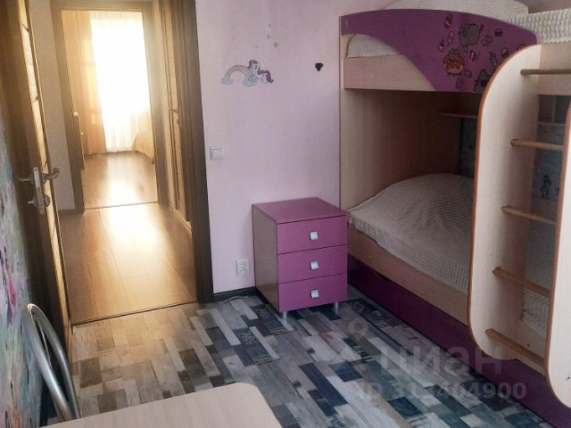 3-комн., 64 м², 2/9 этаж