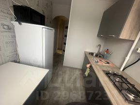 2-комн.кв., 49 м², этаж 4