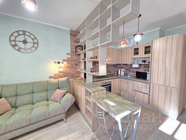 1-комн., 42 м², 13/18 этаж