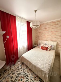 1-комн. кв 32 м2, 4/10 эт