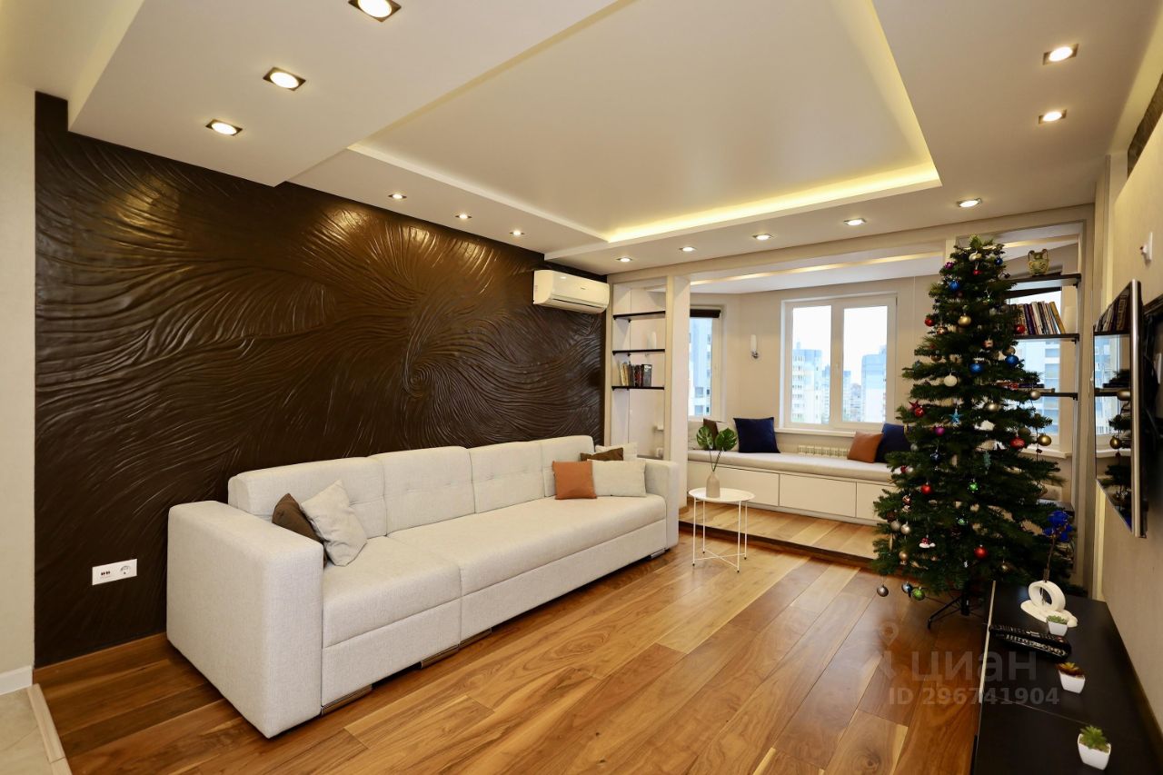 Снять трехкомнатную квартиру 90м² Волжская наб., 23, Нижний Новгород ...