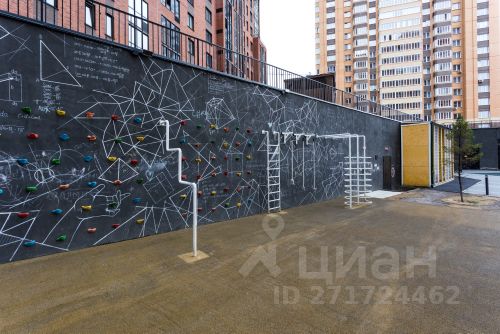 1-комн., 70 м², 14/16 этаж