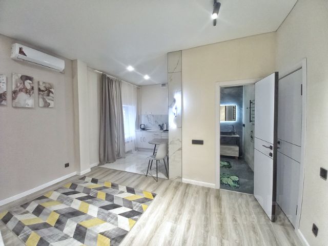 Студия, 33 м², 1/5 этаж