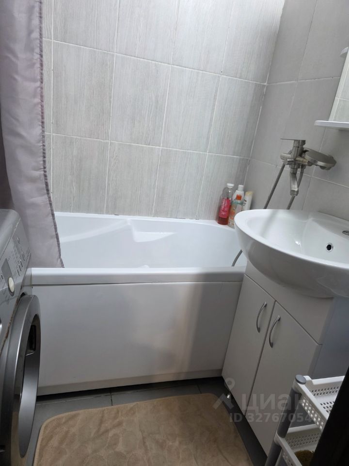 2-к кв. Орловская область, Орел Раздольная ул., 21 (53.1 м²)