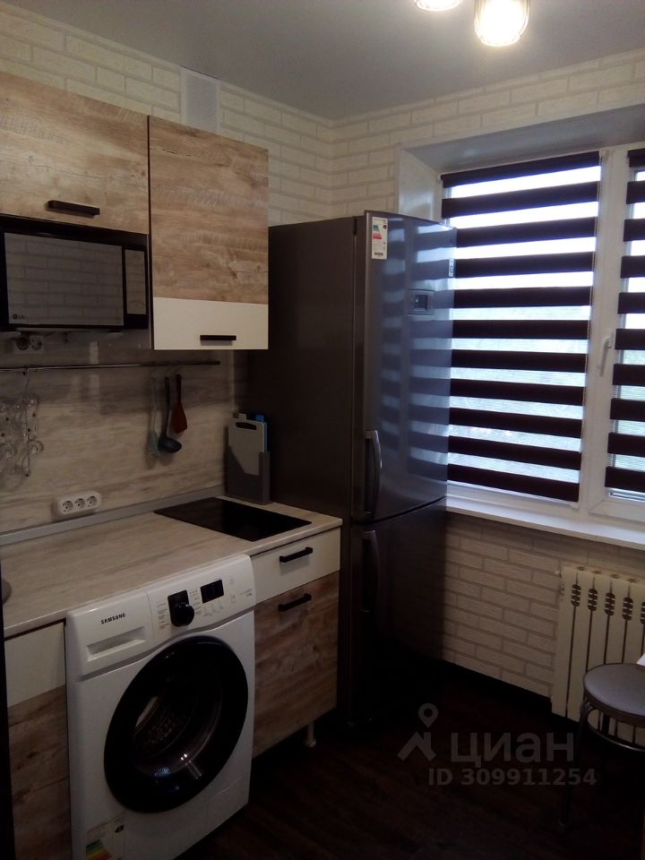 1-к кв. Камчатский край, Петропавловск-Камчатский ул. Чубарова, 5/1 (31.0 м²)