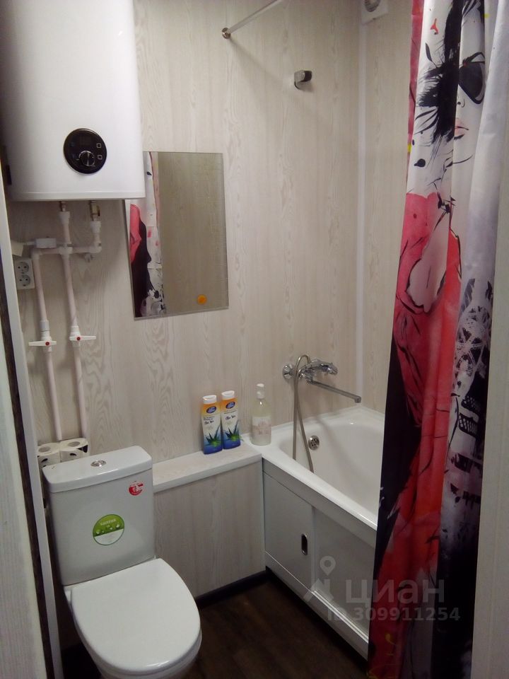 1-к кв. Камчатский край, Петропавловск-Камчатский ул. Чубарова, 5/1 (31.0 м²)