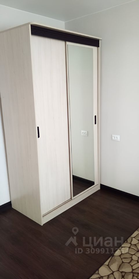 1-к кв. Камчатский край, Петропавловск-Камчатский ул. Чубарова, 5/1 (31.0 м²)