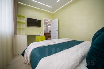 3-комн.кв., 90 м², этаж 6