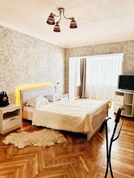 2-комн.кв., 60 м², этаж 3