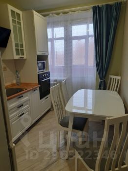 2-комн.кв., 55 м², этаж 18