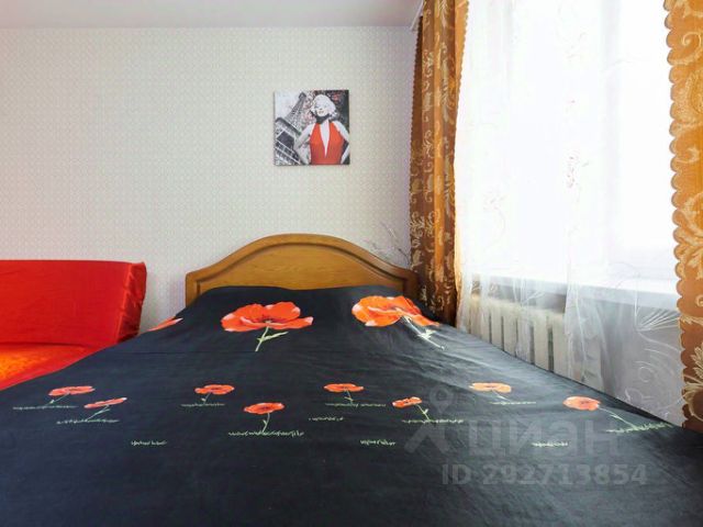 2-комн., 65 м², 1/5 этаж