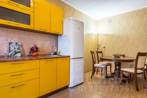 2-комн., 73 м², 3/10 этаж