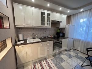 2-комн.кв., 53 м², этаж 3