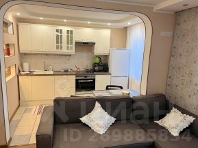 2-комн.кв., 53 м², этаж 3