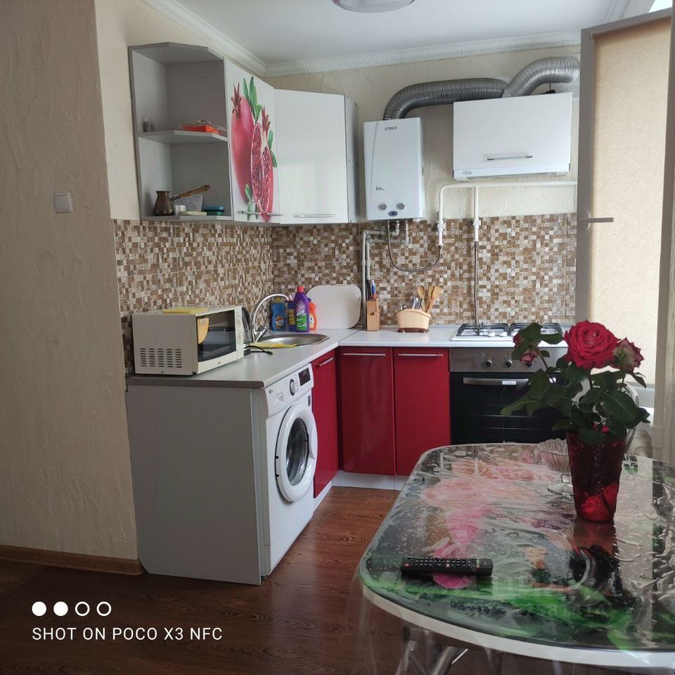 2-к кв. Крым, Саки ул. Советская, 28 (54.0 м²)