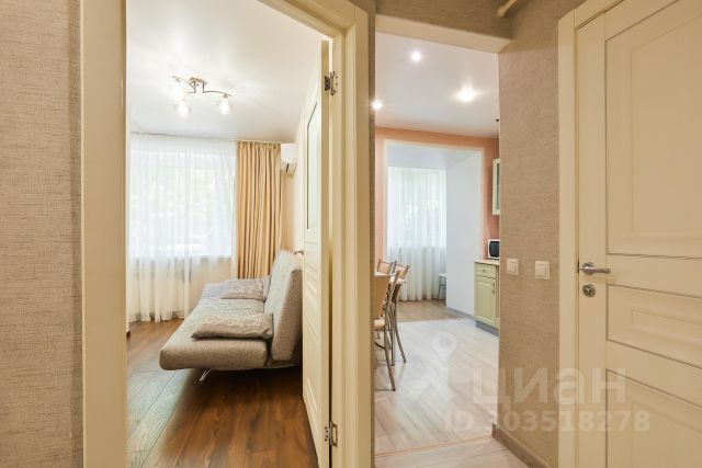 1-комн., 43 м², 1/10 этаж