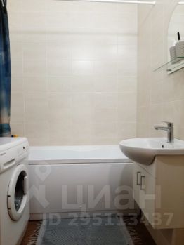 1-комн.кв., 43 м², этаж 25