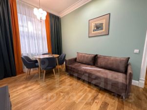 2-комн.кв., 50 м², этаж 1