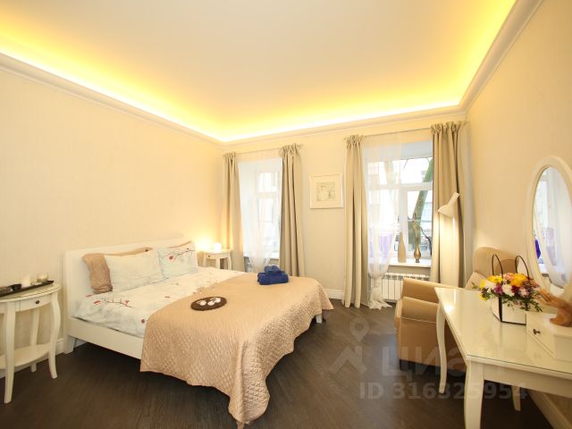 3-комн. апарт., 120 м², 3/5 этаж