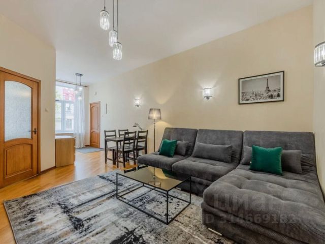 3-комн., 110 м², 3/5 этаж