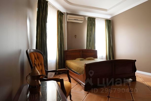 3-комн., 149 м², 4/6 этаж