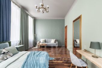 5-комн.кв., 160 м², этаж 3