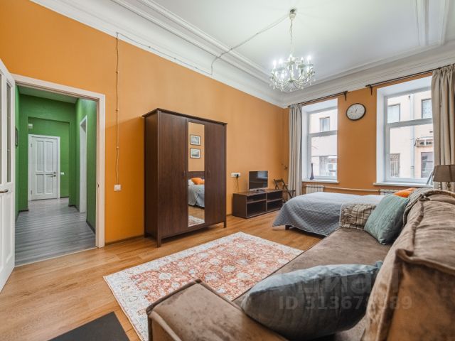 2-комн., 65 м², 2/4 этаж