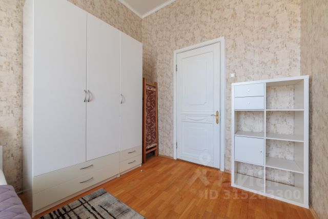 3-комн., 110 м², 3/4 этаж