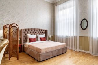 2-комн.кв., 102 м², этаж 3