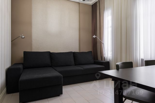 2-комн., 80 м², 1/3 этаж