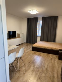 3-комн.кв., 100 м², этаж 8