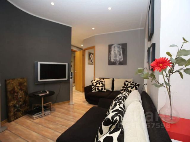 2-комн., 50 м², 1/5 этаж