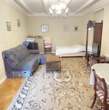 3-комн.кв., 100 м², этаж 2