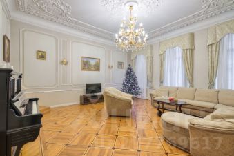 3-комн.кв., 190 м², этаж 2