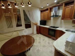 2-комн.кв., 80 м², этаж 8