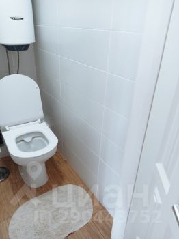 2-комн.кв., 60 м², этаж 4