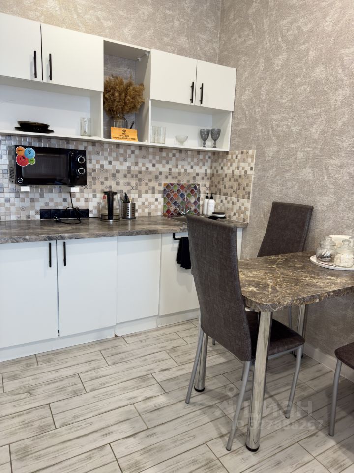 Студия Саратовская область, Саратов Славянская пл., 2 (30.0 м²)