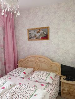 3-комн.кв., 90 м², этаж 2