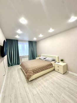 1-комн. кв 52 м2, 1/10 эт