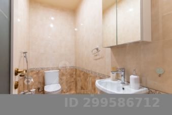 3-комн.кв., 130 м², этаж 2