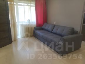 2-комн.кв., 43 м², этаж 3