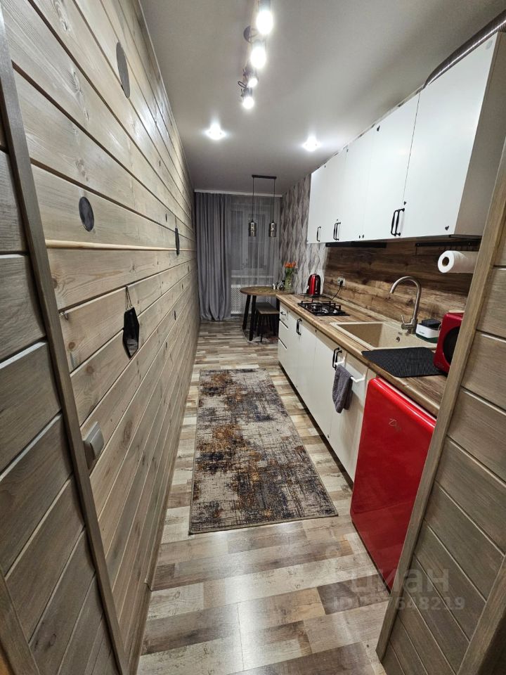 1-к кв. Новгородская область, Старая Русса ул. Крестецкая, 13/9 (41.0 м²)