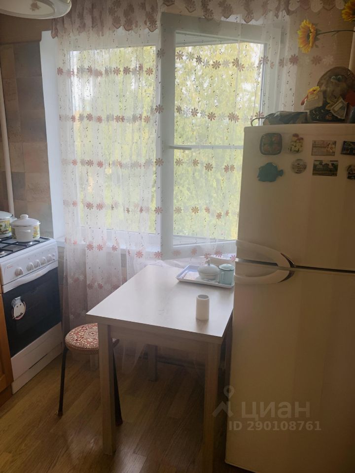 2-к кв. Новгородская область, Старая Русса Профсоюзная ул., 10 (52.0 м²)